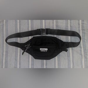 ADIDAS Classic Black Belt Bag